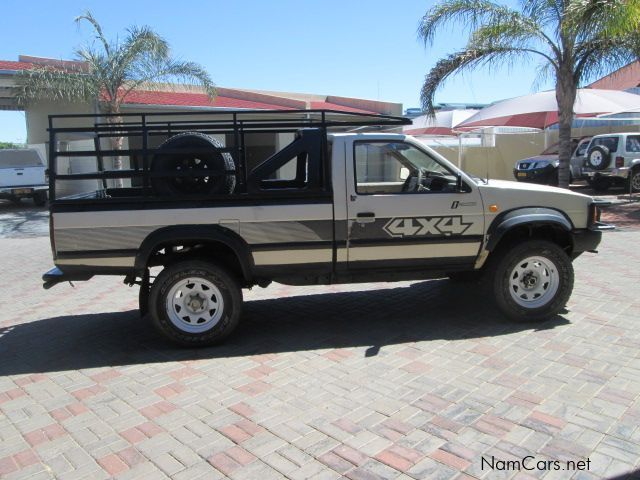 Nissan 1 Tonner V6 in Namibia