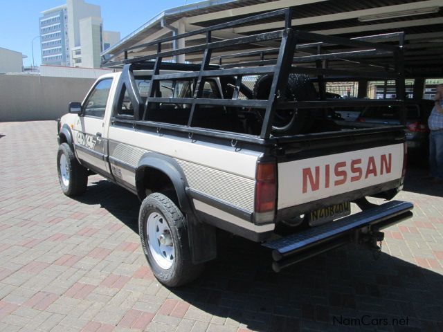 Nissan 1 Tonner V6 in Namibia