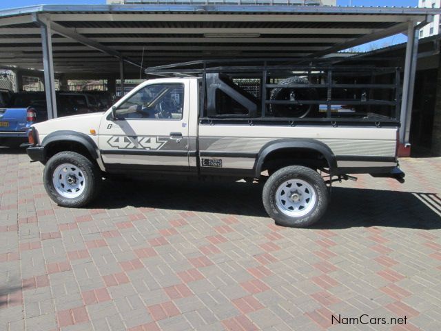 Nissan 1 Tonner V6 in Namibia