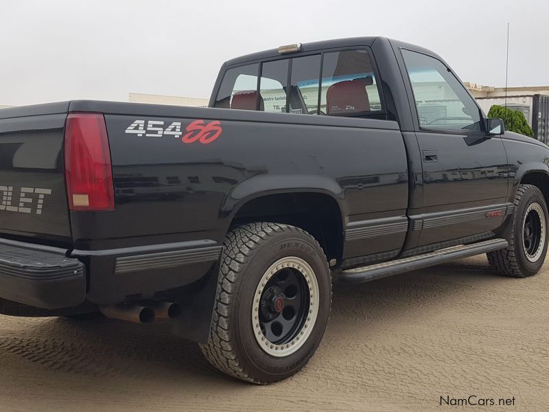 Chevrolet 1500 Pick-Up 454 ss V8 7.4L in Namibia