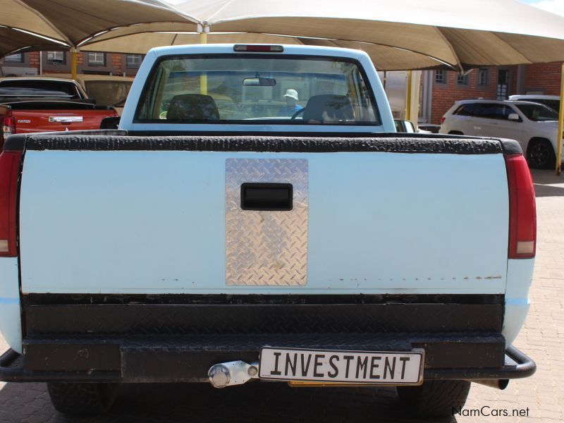 Chevrolet Chev 2500 5.7 V8 4x4 in Namibia