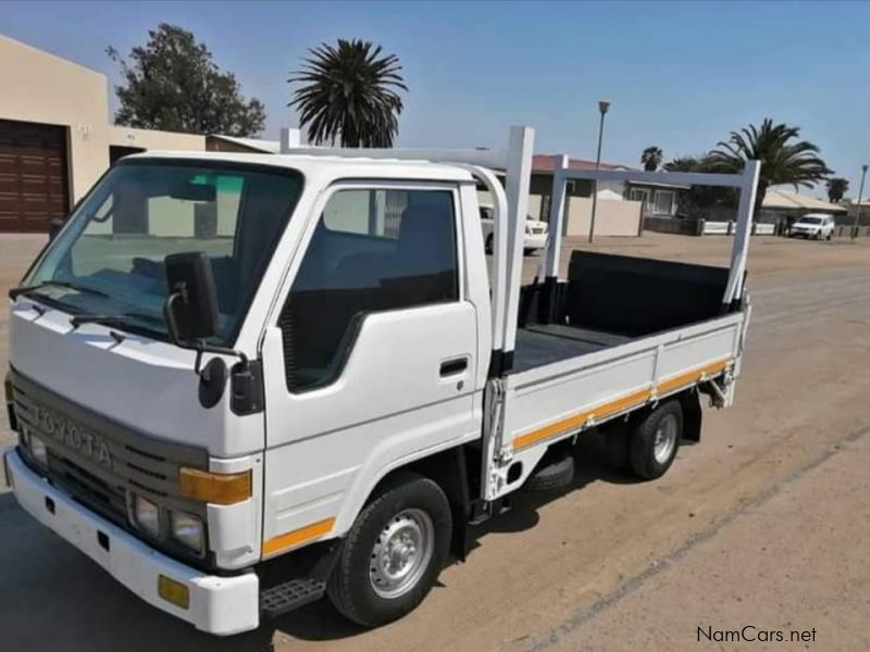 Toyota Dyna 4Y in Namibia