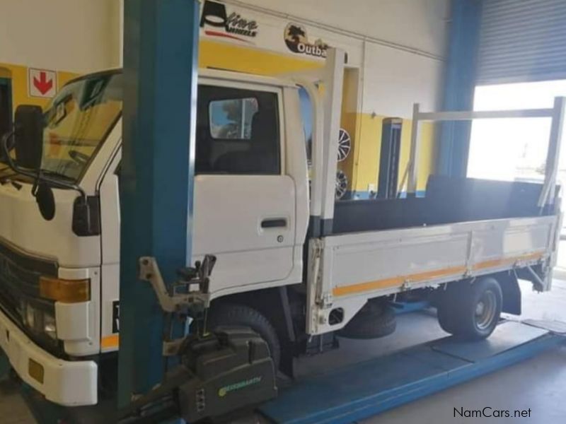 Toyota Dyna 4Y in Namibia