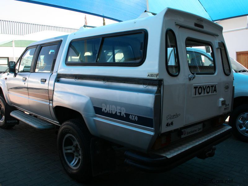 Toyota Hilux D/Cab 2.2 4x4 manual in Namibia