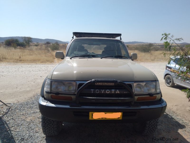 Toyota Land Cruiser VX LIMITED FULL TIME 4 WHEEL DRIVE in Namibia