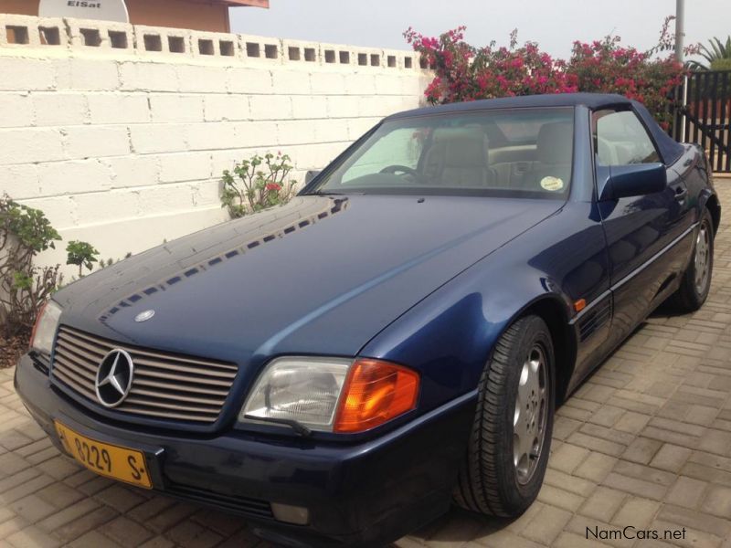 Mercedes-Benz SL 500 in Namibia