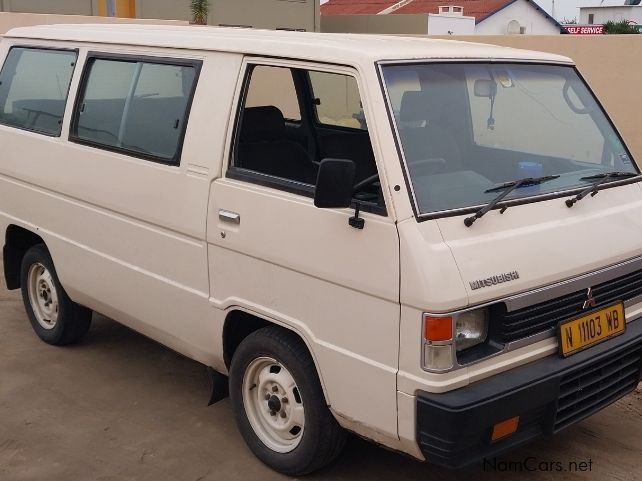 Mitsubishi L300 2000 LS in Namibia