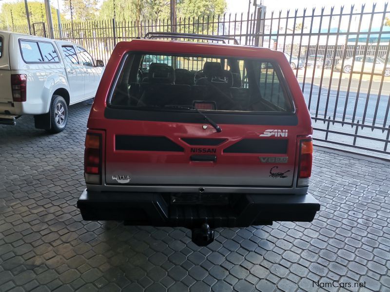 Nissan Sani 3.0 V6 4x4 in Namibia