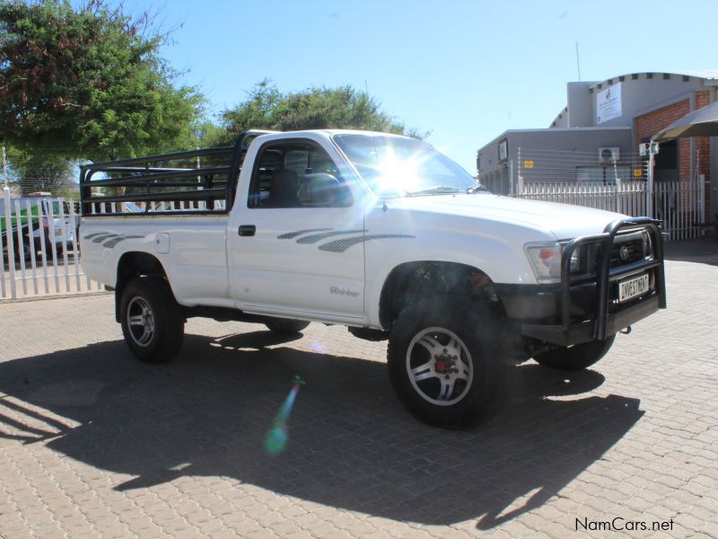 Toyota Hilux 2.4 Diesel 4x4 S Cab in Namibia