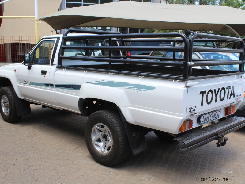 Toyota Hilux 2.4 Diesel 4x4 S cab in Namibia