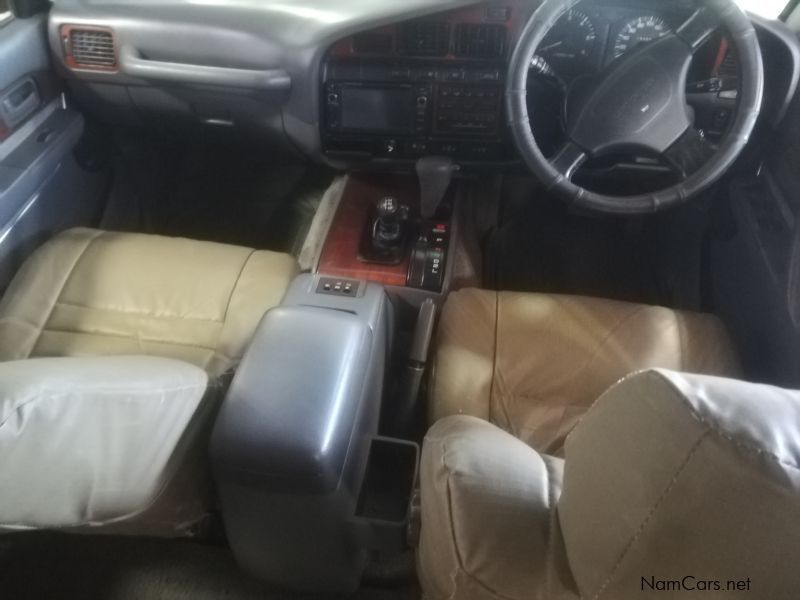 Toyota Land Cruiser vx 4.5 in Namibia
