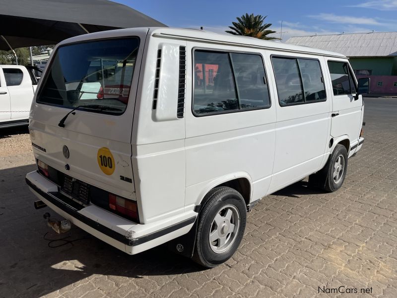 Volkswagen CARAVELLE 2.6i in Namibia
