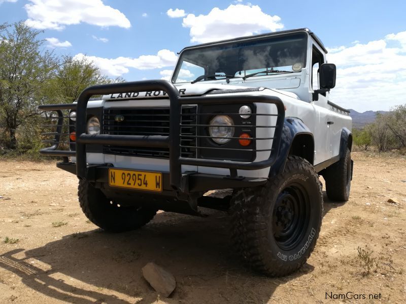 Land Rover 110 V8 in Namibia