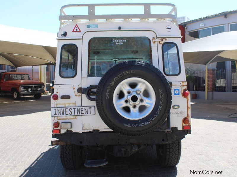 Land Rover DEFENDER 110 3.5V8 in Namibia