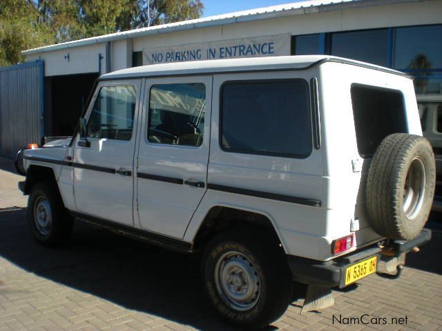 Mercedes-Benz Gelandewagon GL230 in Namibia