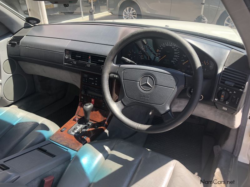Mercedes-Benz SL500 V8 in Namibia