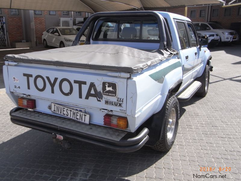 Toyota Hilux 2.4 Raider D/ Cab 4x4 in Namibia