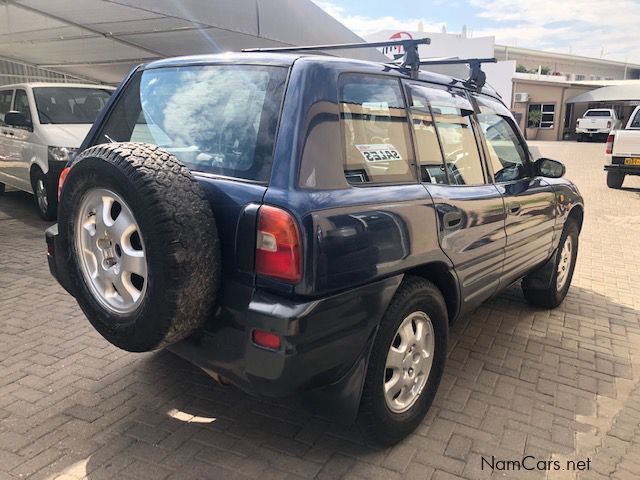 Toyota Rav 4 2.0 AWD in Namibia