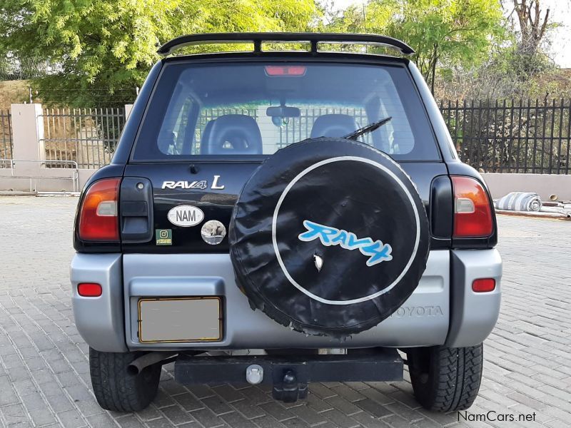 Toyota Rav4 (4X4) in Namibia