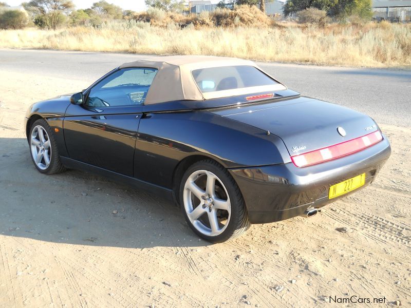 Alfa Romeo Spider in Namibia