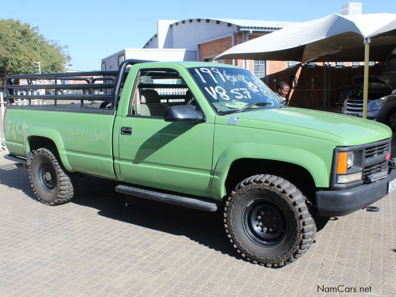 Chevrolet CK2500 5.7 V8 4X4 S/C in Namibia