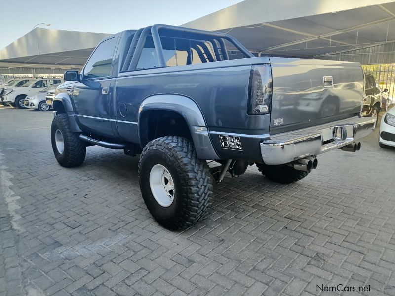 Chevrolet K1500 4X4 SWB V8 in Namibia