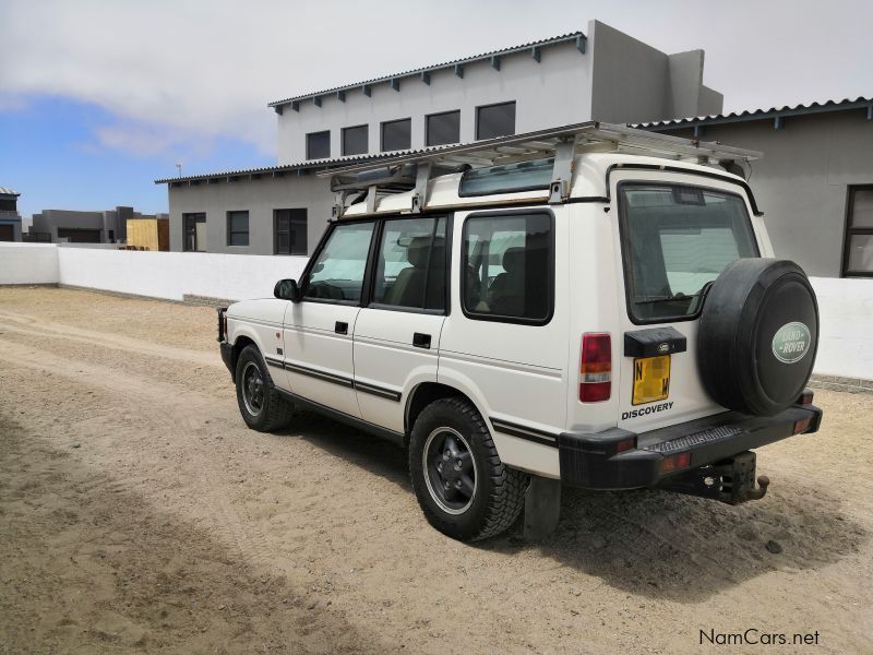 Land Rover Discovery ES V8 in Namibia