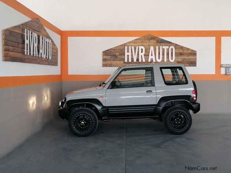 Mitsubishi Pajero in Namibia