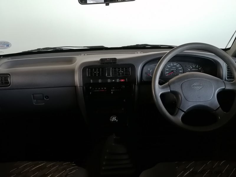Nissan Sani 3.0 V6 D/Cab in Namibia