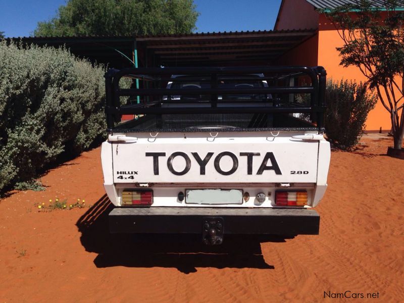 Toyota Hilux 2.8D 4X4 S/C Raider in Namibia