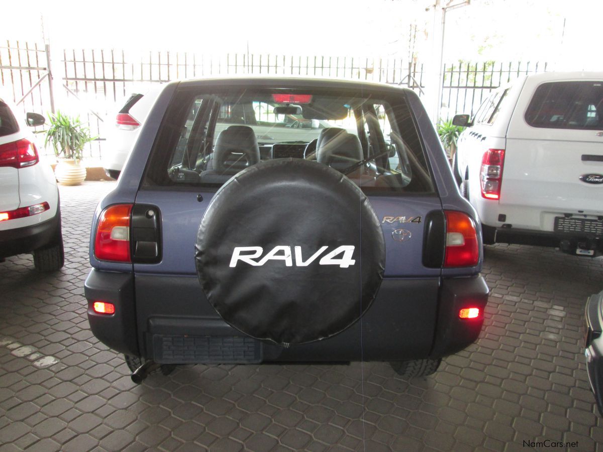 Toyota Rav4 2.0 4x4 in Namibia