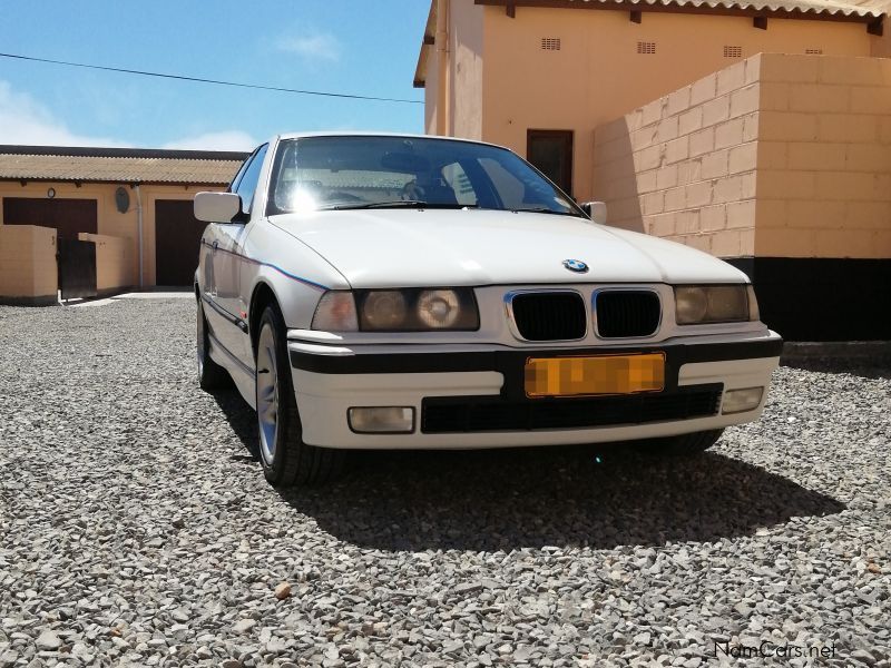 BMW 323i e36 in Namibia