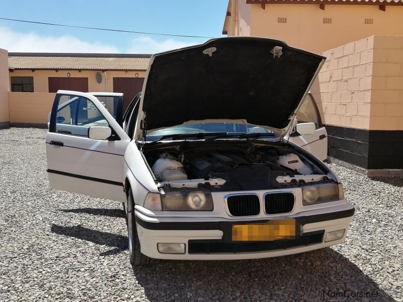 BMW 323i e36 in Namibia