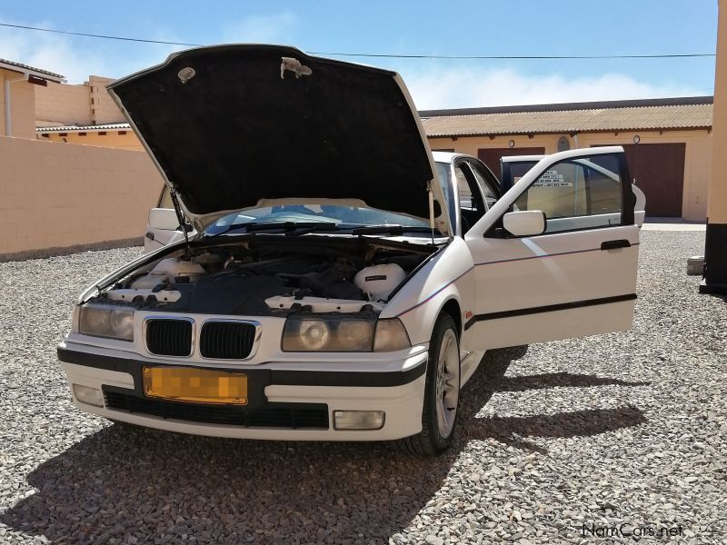 BMW 323i e36 in Namibia