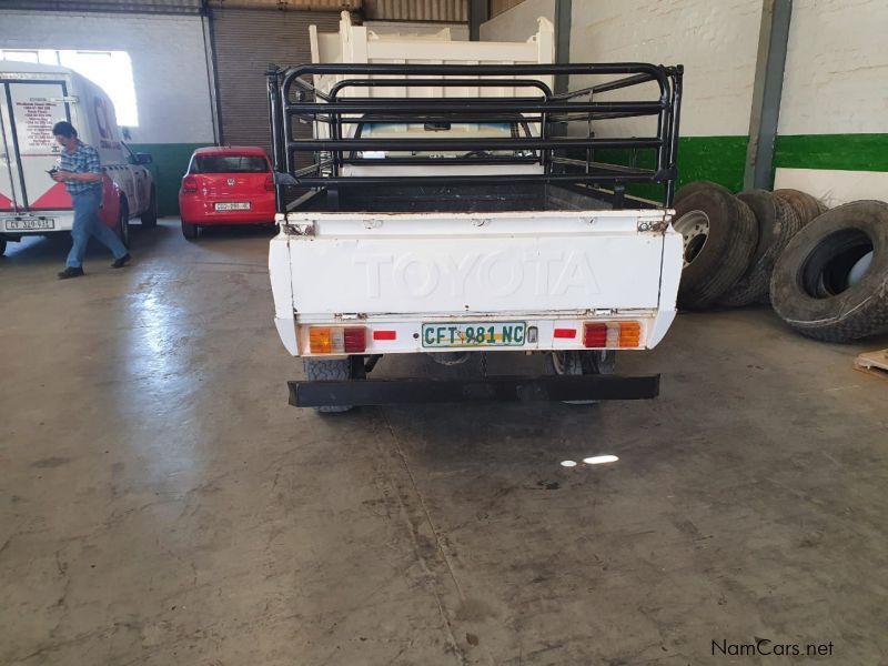 Toyota Hilux 2.4 petrol in Namibia