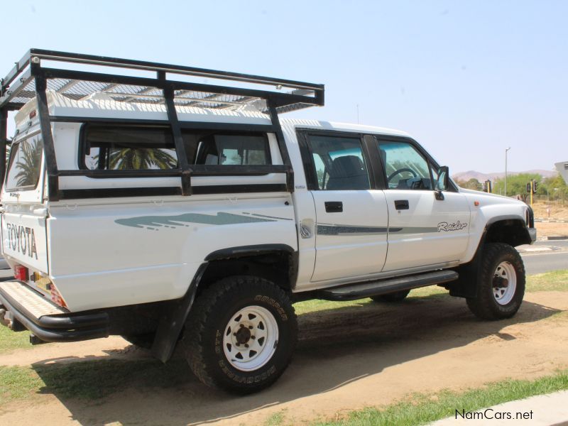 Toyota Hilux 2.7 16v Dcab 4x4 in Namibia