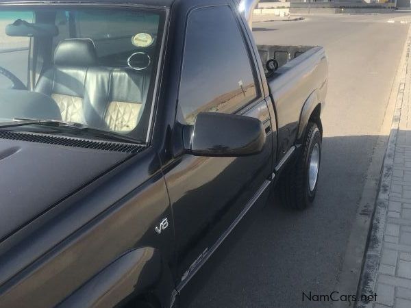 Chevrolet C/K2500 5.7 V8 in Namibia