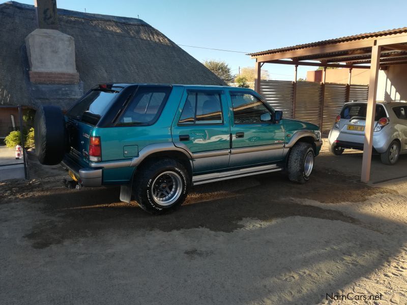 Isuzu Frontier 320 V6 in Namibia