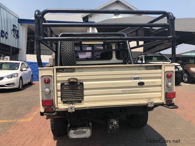 Land Rover Defender 2.5 Tdi in Namibia