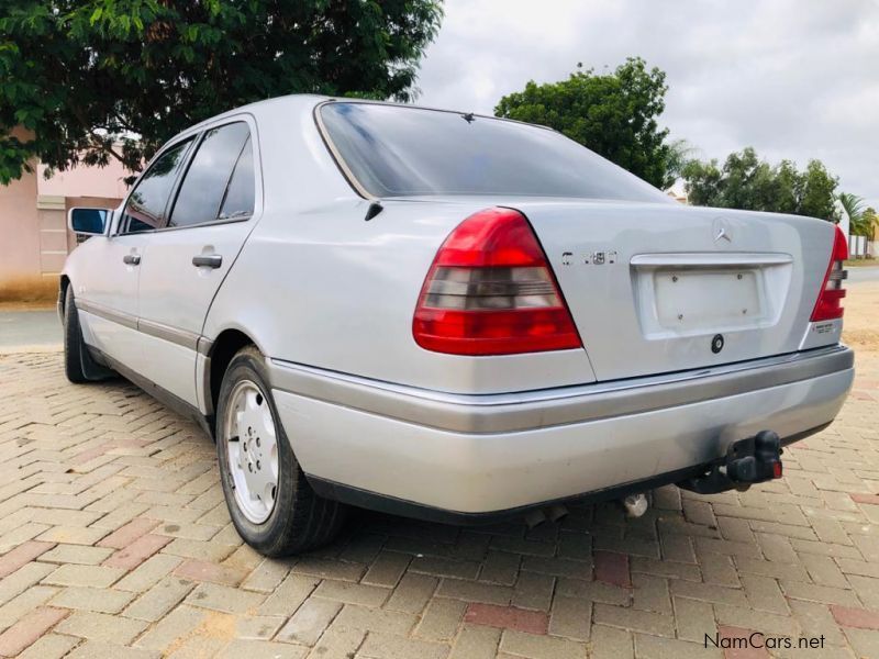 Mercedes-Benz C280 in Namibia