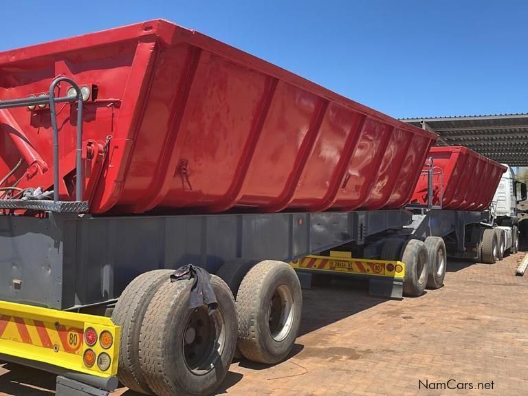 Side Tippers 22 cubic in Namibia