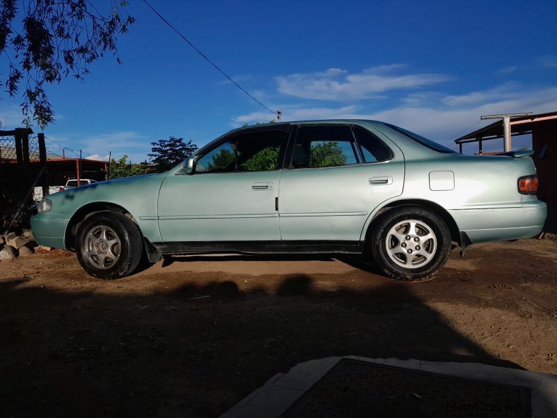 Toyota Camry 220 SEi in Namibia