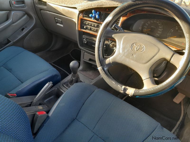 Toyota Camry 220 SEi in Namibia