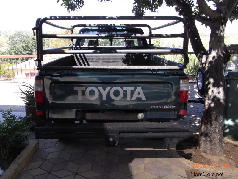 Toyota Hilux 2.7 i in Namibia