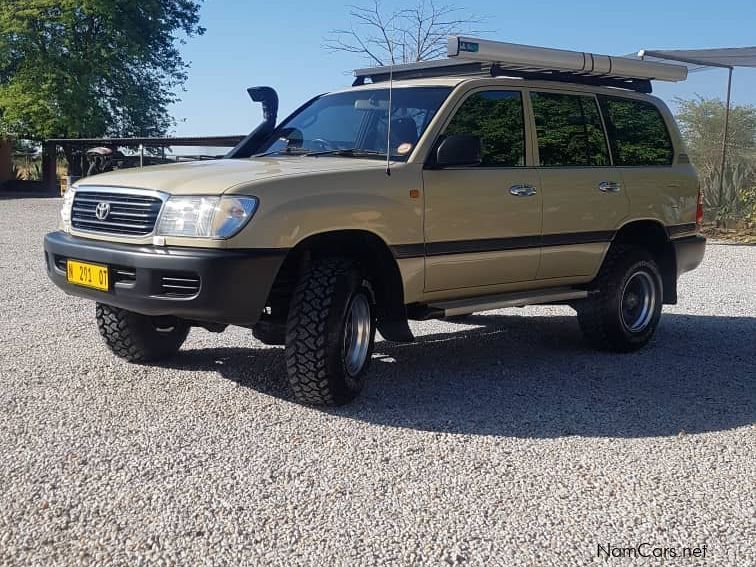 Toyota Land Cruiser 105 GX 4.2 Diesel in Namibia