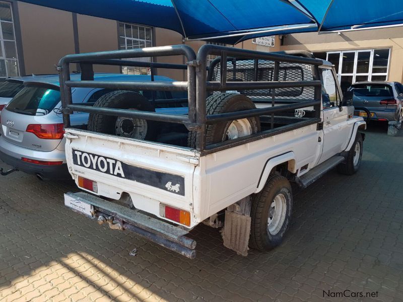 Toyota Land cruiser 4.5 S/C in Namibia