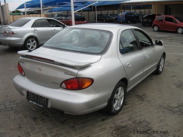 Hyundai ELANTRA 1.6 GLS in Namibia