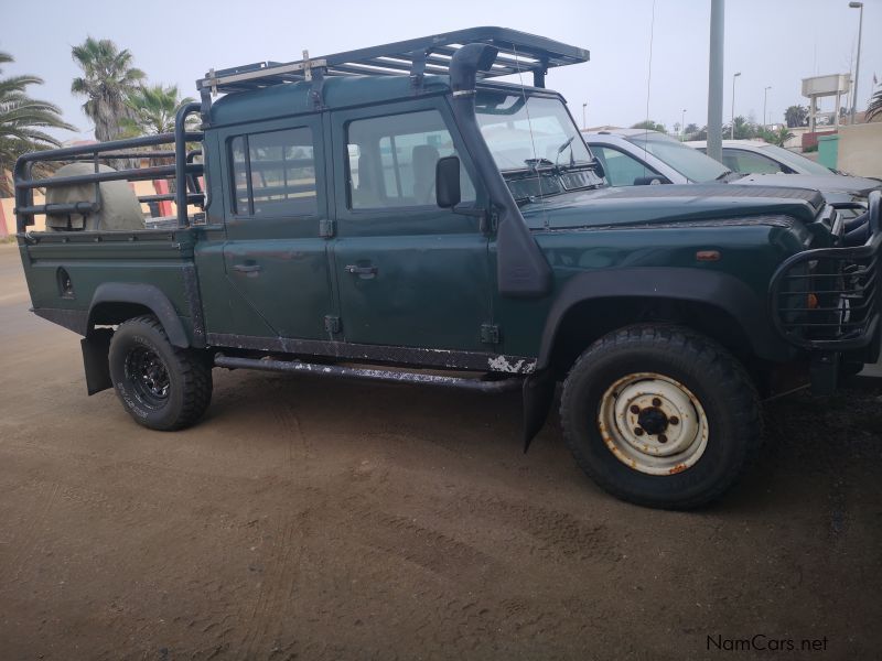Land Rover Defender TD5 in Namibia