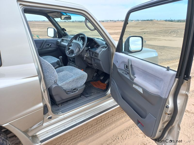 Mitsubishi Pajero swb 4x4 in Namibia