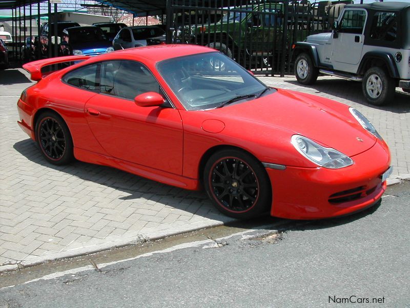 Porsche 911 carrera (996) in Namibia